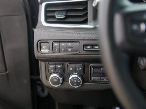 Used 2023 GMC Yukon XL Denali w/ Max Trailering Package image 15