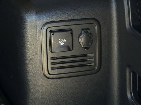 Used 2019 Toyota 4Runner TRD Off-Road image 28