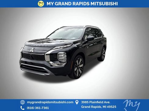 New 2026 Mitsubishi Outlander SEL AWD/4WD image 1
