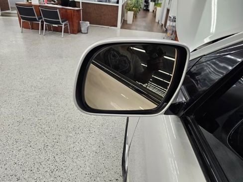 Used 2005 Lexus RX 330 AWD image 34