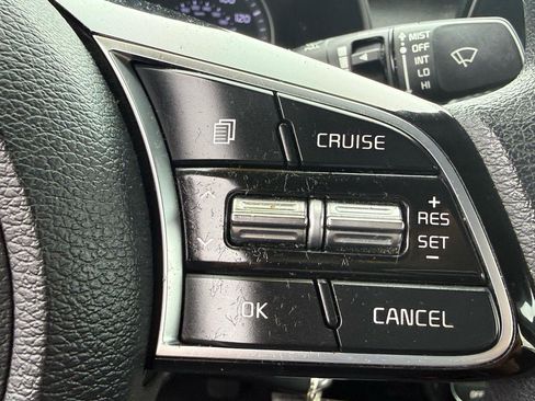 Used 2019 Kia Forte LXS FWD image 14