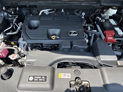 Used 2024 Lexus NX 250 FWD image 34