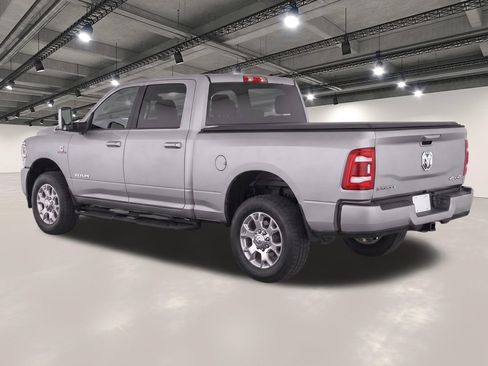 Used 2024 RAM 2500 Laramie w/ Safety Group AWD/4WD image 3