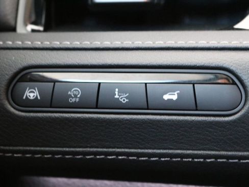 Certified 2025 INFINITI QX80 Sensory image 63