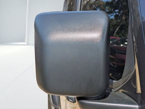 New 2025 Jeep Gladiator Sport image 10