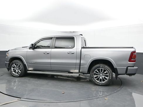 Used 2022 RAM 1500 Laramie AWD/4WD image 8
