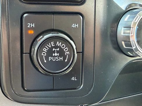 Used 2025 Ford F150 XLT w/ Equipment Group 302A MID AWD/4WD image 10