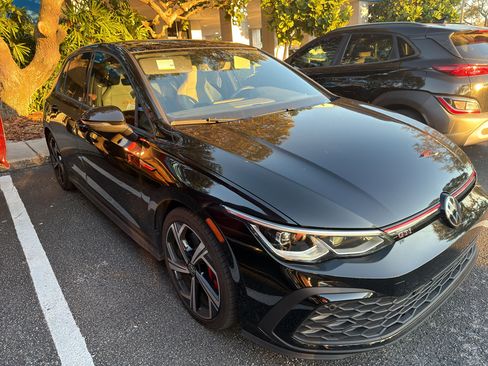 Used 2024 Volkswagen GTI SE image 2