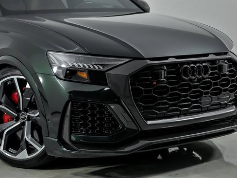 Used 2022 Audi RS Q8 AWD/4WD image 3