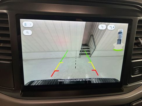 Used 2025 Ford F150 XLT w/ Equipment Group 301A Standard image 15