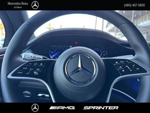 New 2026 Mercedes-Benz EQS 400 4MATIC SUV image 28
