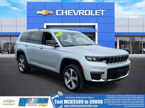 Used 2023 Jeep Grand Cherokee L Limited w/ Luxury Tech Group II AWD/4WD image 1