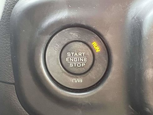 Certified 2023 Jeep Wrangler Unlimited Rubicon w/ Xtreme 35 Tire Package image 33