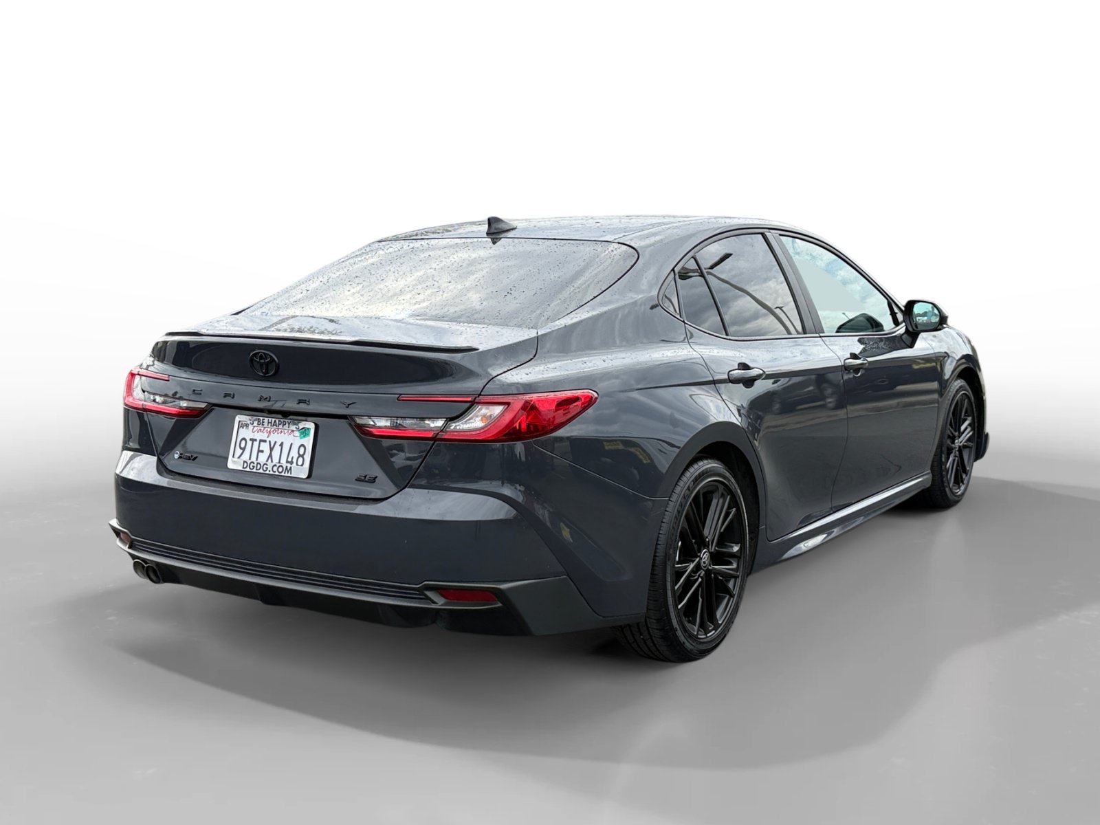 Used 2025 Toyota Camry SE FWD image 5