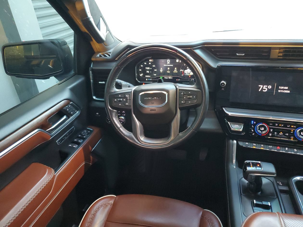 Used 2024 GMC Sierra 1500 Denali Ultimate AWD/4WD image 13