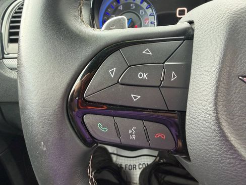 Used 2016 Chrysler 300 S AWD/4WD image 18