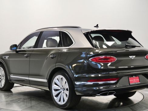 Used 2021 Bentley Bentayga Hybrid -Mulliner Driving Speci image 7