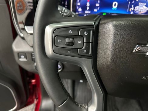 Used 2025 Chevrolet Silverado 1500 RST w/ Z71 Off-Road Package AWD/4WD image 15