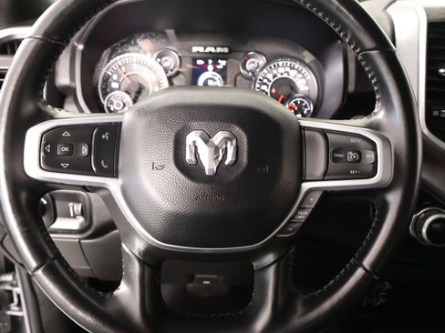 Used 2024 RAM 2500 Big Horn w/ Night Edition AWD/4WD image 3