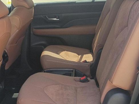 New 2026 Toyota Grand Highlander AWD Hybrid image 13