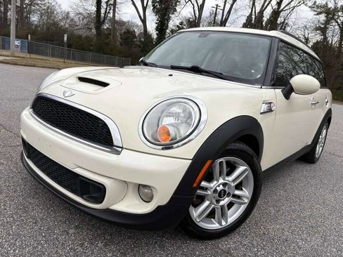 Used 2011 MINI Cooper Clubman S image 1