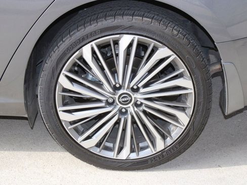 Used 2023 Nissan Altima 2.5 SL image 28