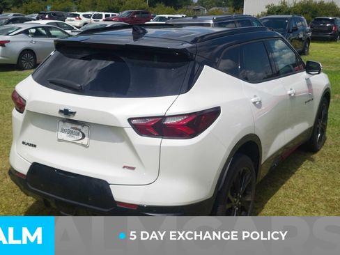 Used 2022 Chevrolet Blazer RS w/ Enhanced Convenience Package FWD image 3