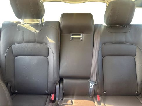 Used 2019 Land Rover Range Rover HSE AWD/4WD image 14