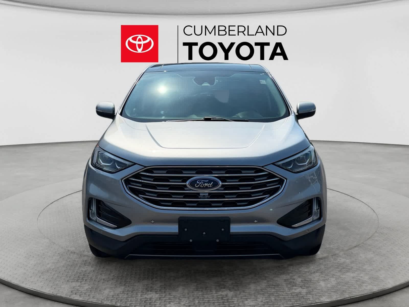 Used 2021 Ford Edge Titanium w/ Equipment Group 301A AWD/4WD image 8