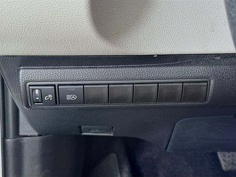 Used 2026 Toyota Corolla LE FWD image 21