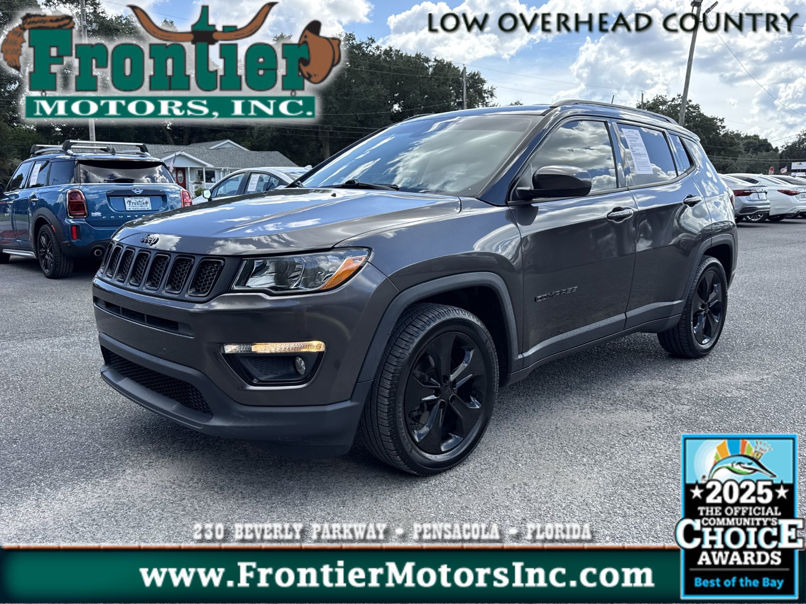 Used 2019 Jeep Compass Latitude FWD image 1
