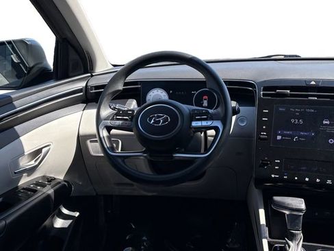 Used 2024 Hyundai Tucson SEL FWD image 15