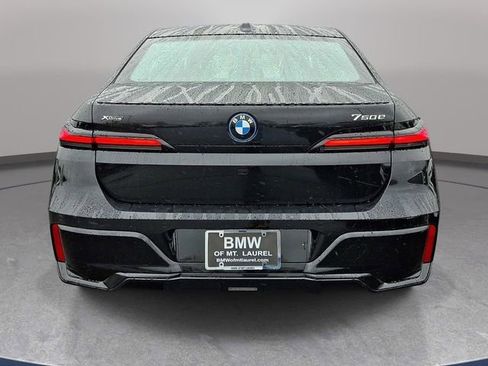 New 2026 BMW 750e xDrive AWD/4WD image 5