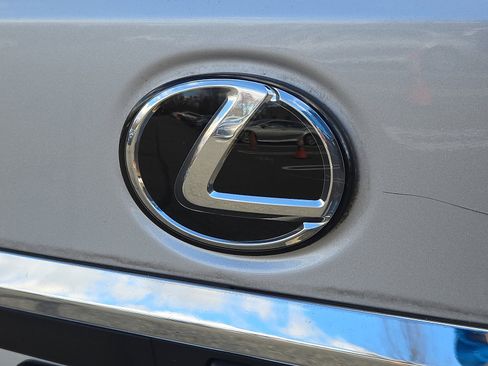 Certified 2019 Lexus ES 350 image 31