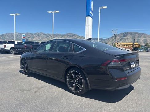 Used 2024 Honda Accord Sport image 5