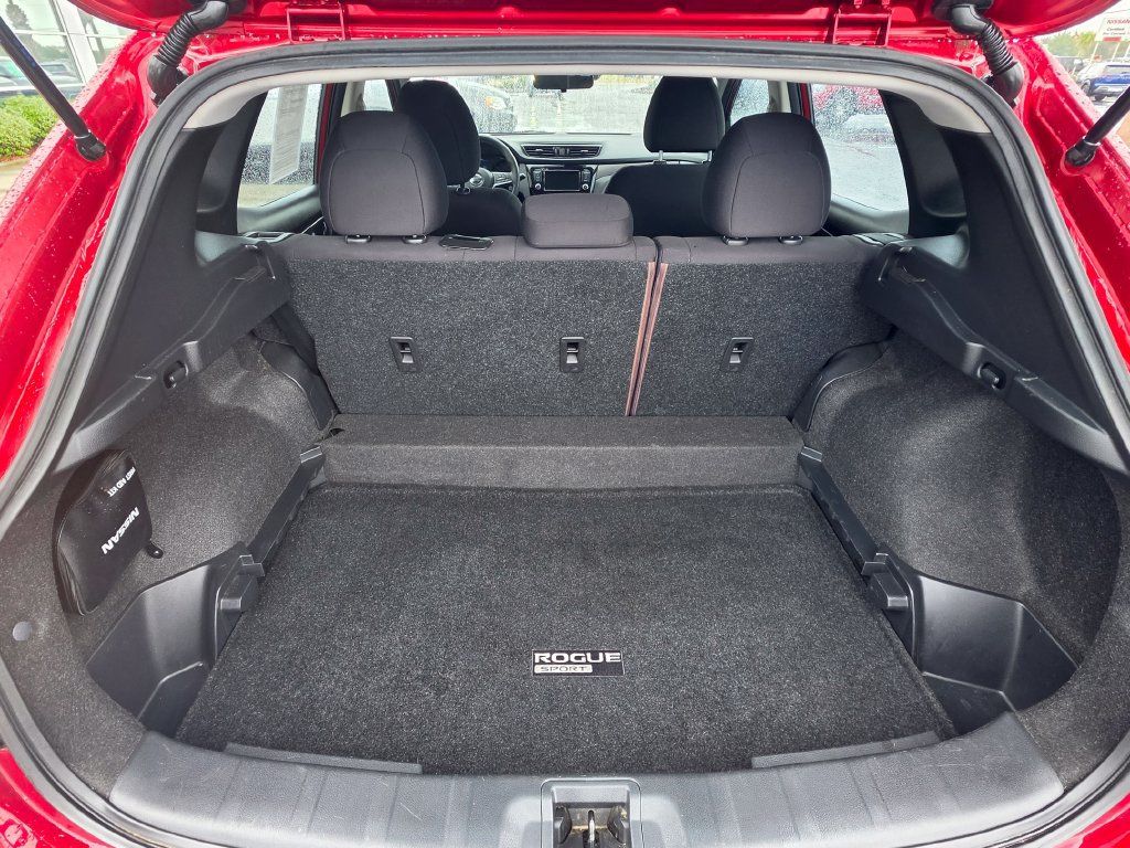 Used 2021 Nissan Rogue Sport S FWD image 10