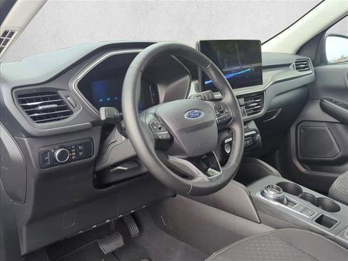 Used 2024 Ford Escape Active w/ Tech Pack #1 image 9