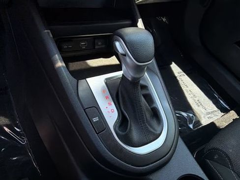 Used 2024 Kia Forte LXS FWD image 29