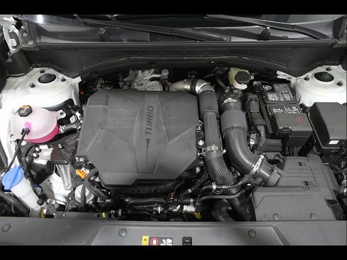 Certified 2026 Hyundai Santa Fe SE AWD/4WD image 21