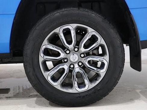 Used 2021 RAM 1500 Big Horn AWD/4WD image 11