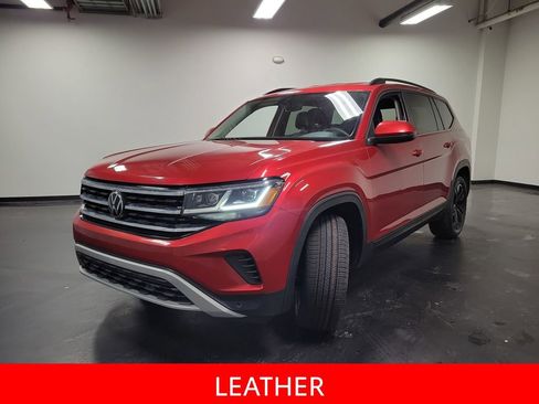 Used 2023 Volkswagen Atlas SE AWD/4WD image 4