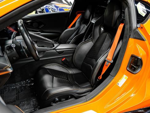 Used 2022 Chevrolet Corvette Stingray Premium Cpe w/ Z51 Performance Package image 39