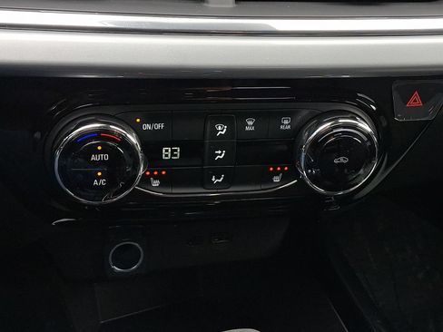 New 2026 Chevrolet Trax LT w/ Driver Confidence Package FWD image 16