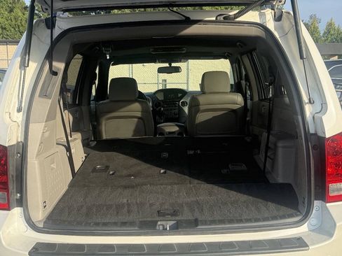 Used 2013 Honda Pilot Touring image 16