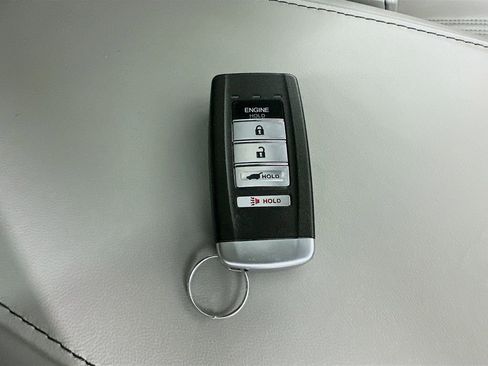 Used 2017 Acura MDX SH-AWD w/ Advance Package image 42