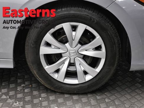 Used 2024 Honda Civic LX image 29
