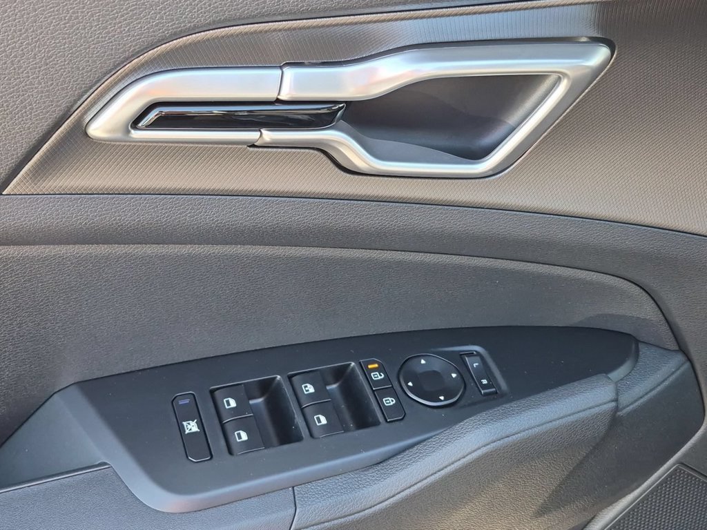 New 2027 Kia Sportage S FWD image 23
