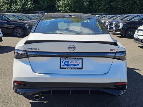 New 2026 Nissan Sentra SR w/ SR Premium Package FWD image 6