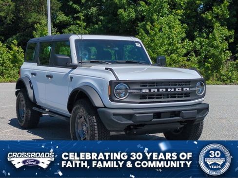 Certified 2025 Ford Bronco 4-Door w/ Sasquatch Package AWD/4WD image 1