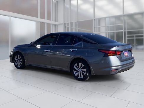 Used 2021 Nissan Altima 2.5 S w/ Driver Assist Package image 4